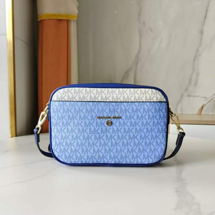Picture of Michael Kors Wallets _SKUfw242017132fw